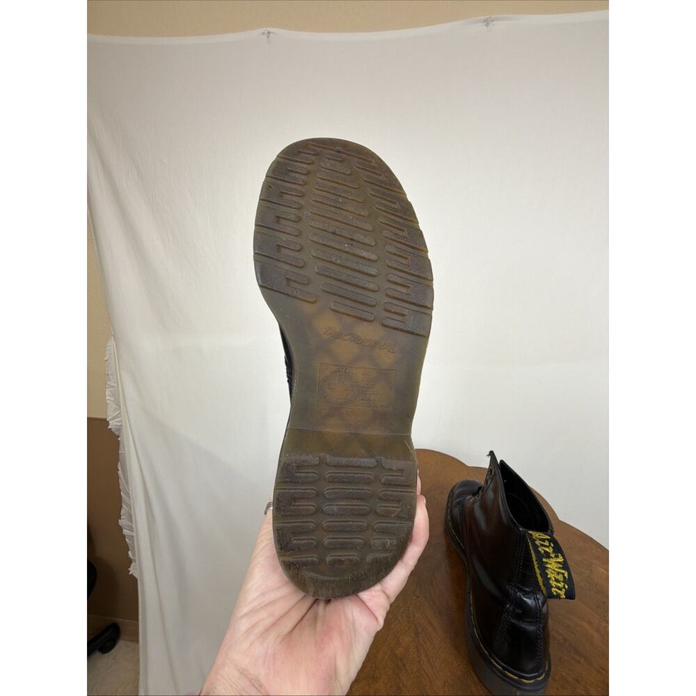 Dr Martens Black 8 Hole Lace Up Combat Boots Womens Size 8 - Picture 7 of 8